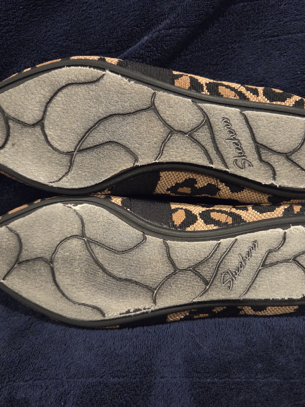 Skechers Leopard Print Flats - Picture 7 of 9